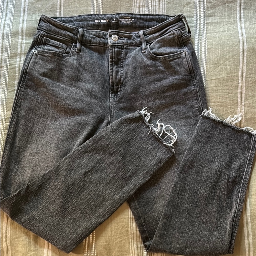 Old Navy Women's Charcoal Ankle Jeans